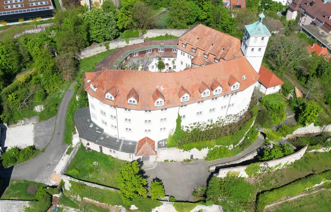Das Vaihinger Schloss Kaltenstein gehört dem Land Baden-Württemberg, soll aber in ein privat geführtes Hotel umgebaut werden. Dabei gibt es einige Hürden. Archivfoto: VKZ/Küppers