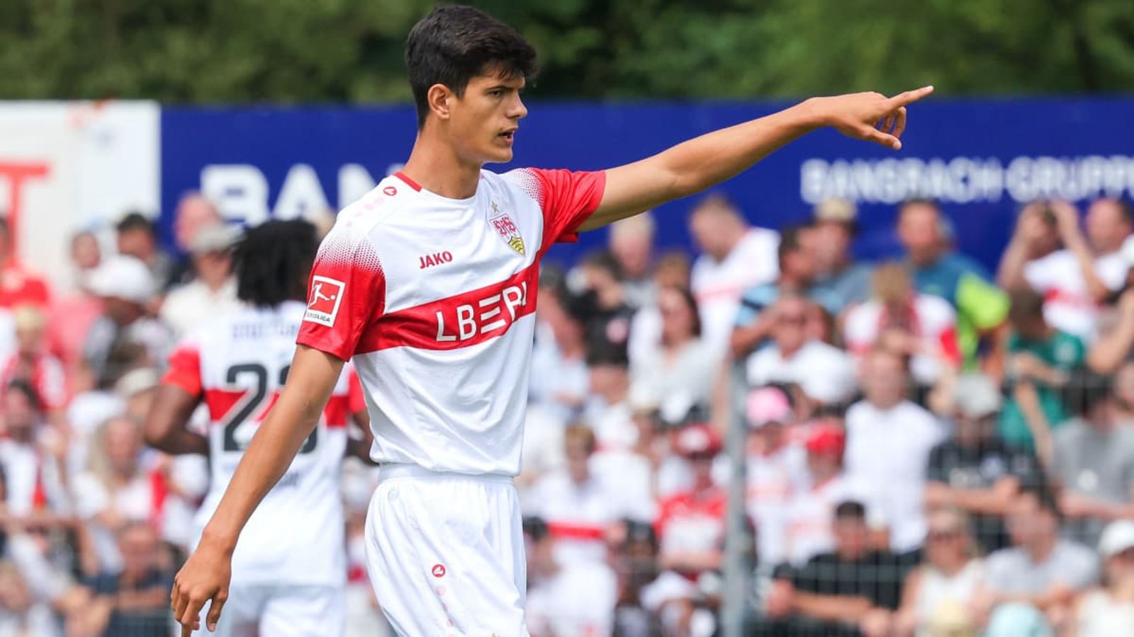 Da gehts lang: Chema Andrés wechselt in die Premier League.Baumann/Alexander Keppler