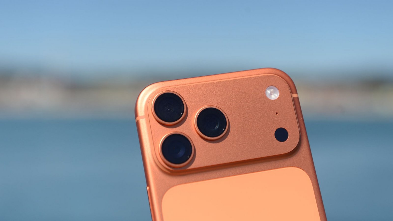 2026: Das iPhone wird auch auf absehbare Zeit wichtigstes Geschäftsfeld für Apple sein.Foto: Andrej Sokolow/dpa/dpa-tmn