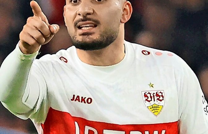 Fingerzeig: VfB-Stürmer Deniz Undav hat sich mehr als einmal vom Verhalten der Spieler des FC Porto provoziert<span class='image-autor'>Foto: Baumann</span>