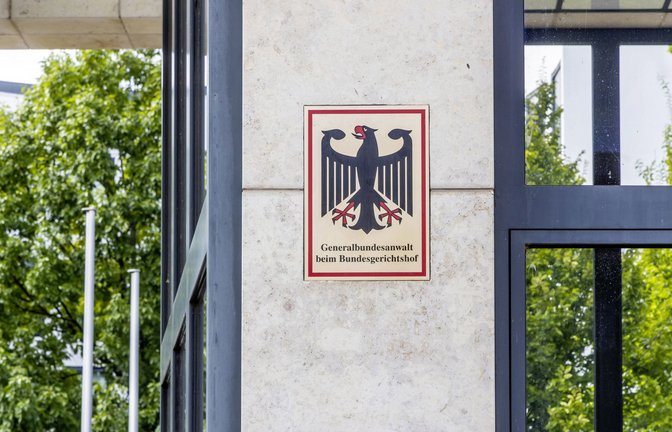 Eine evangelische Dekanin hat wegen queerfeindlicher und antisemitischer Hassrede sowie Volksverhetzung die Staatsanwaltschaft eingeschaltet. (Archivbild)<span class='image-autor'>Foto: imago images/Arnulf Hettrich/ARNULF HETTRICH via www.imago-images.de</span>