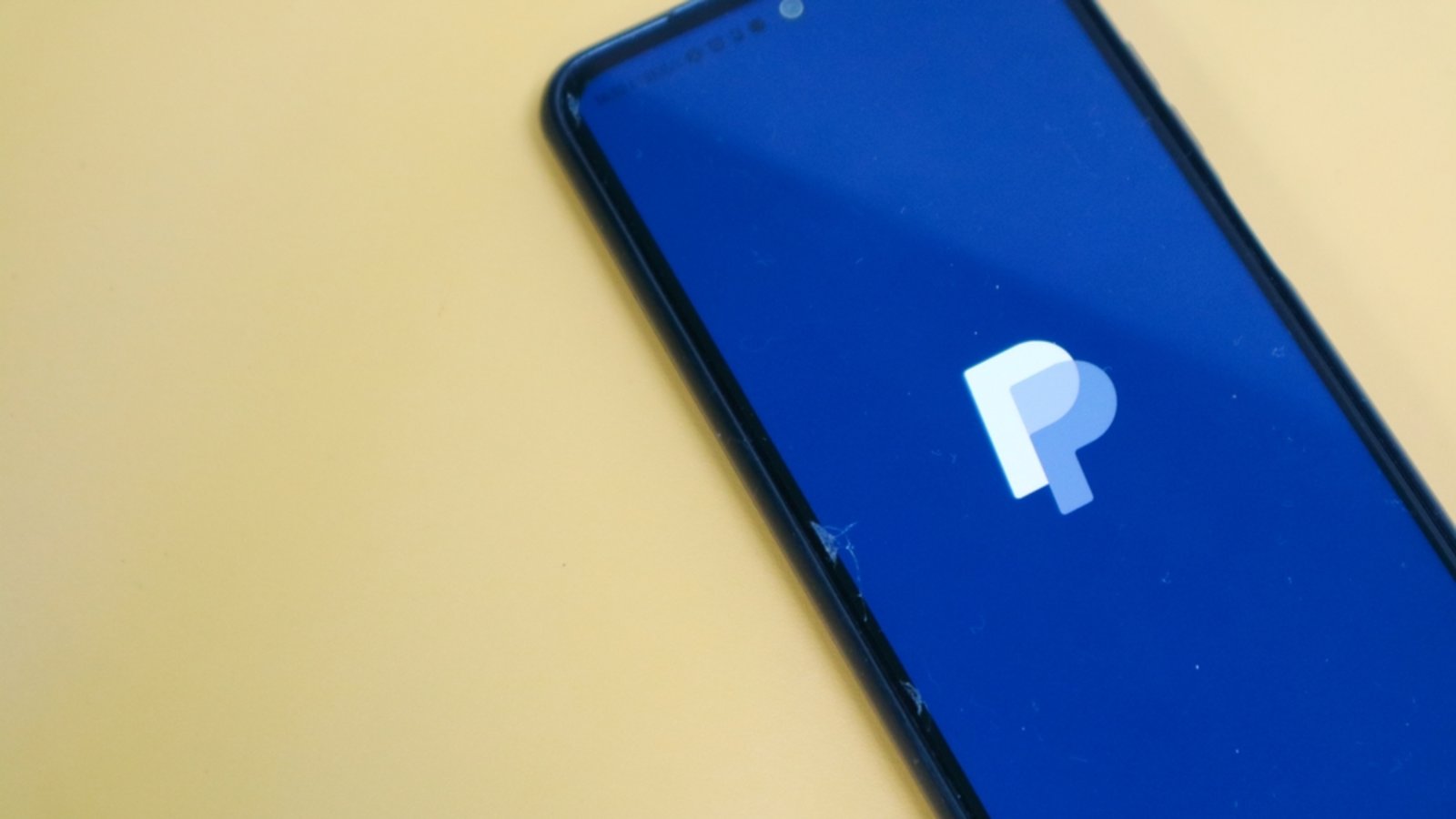 Vorsicht bei verdächtigen Anrufen, die angeblich von PayPal stammen.Foto: Octopus16 / shutterstock.com Vorsicht bei verdächtigen Anrufen, die angeblich von PayPal stammen.Foto: Octopus16 / shutterstock.com