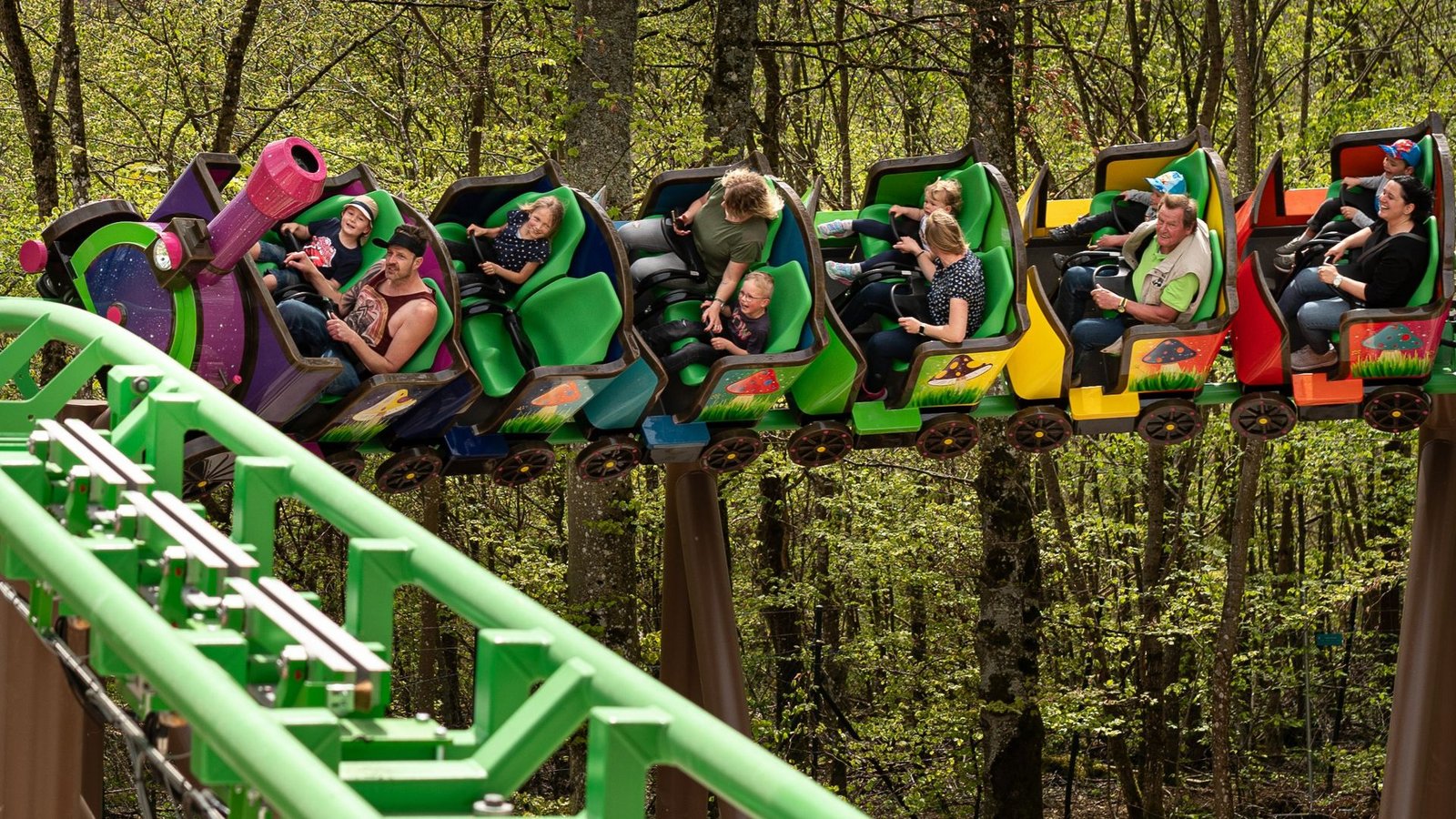 Die neue Achterbahn mit dem Namen „Wichtelexpress“ kommt bei den Besuchern des Traumlands gut an.Foto: Freizeitpark Traumland Die neue Achterbahn mit dem Namen „Wichtelexpress“ kommt bei den Besuchern des Traumlands gut an.Foto: Freizeitpark Traumland