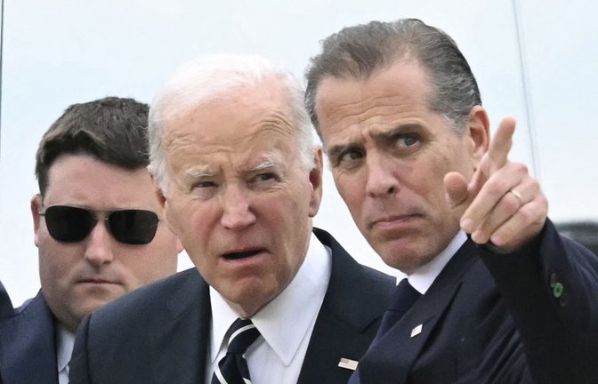 US-Präsident Joe Biden mit seinem Sohn Hunter Biden. (Archivbild)<span class='image-autor'>Foto: AFP/ANDREW CABALLERO-REYNOLDS</span>