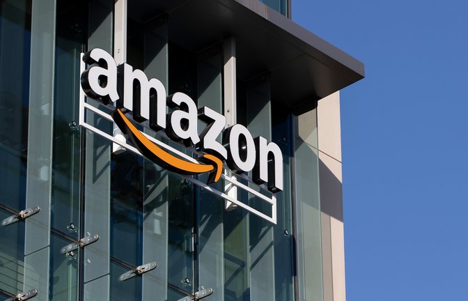 Der Onlinehändler Amazon hat noch nie Dividenden ausgezahlt. Warum ist das so?<span class='image-autor'>Foto: Tada Images / Shutterstock.com</span>