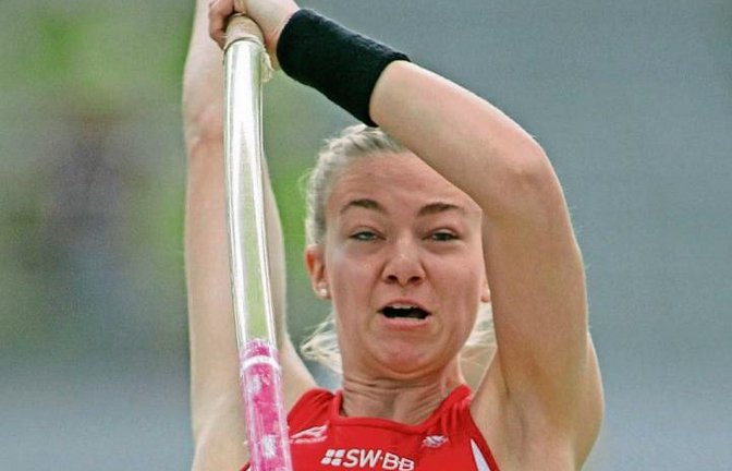 Tamara Schaßberger dominiert die Konkurrenz im Südwesten nach Belieben. Auch in der U 20 hat ihr Wettkampf erst angefangen, als alle Gegnerinnen bereits ausgeschieden waren Foto: Görlitz
