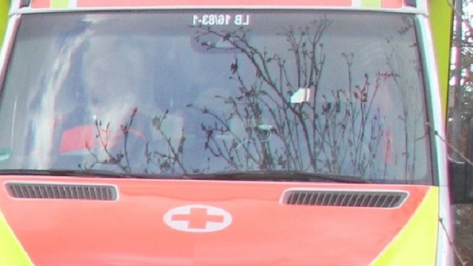 In Markgröningen sind ein Auto und ein Krankenwagen zusammengestoßen. Symbolbild: Archiv