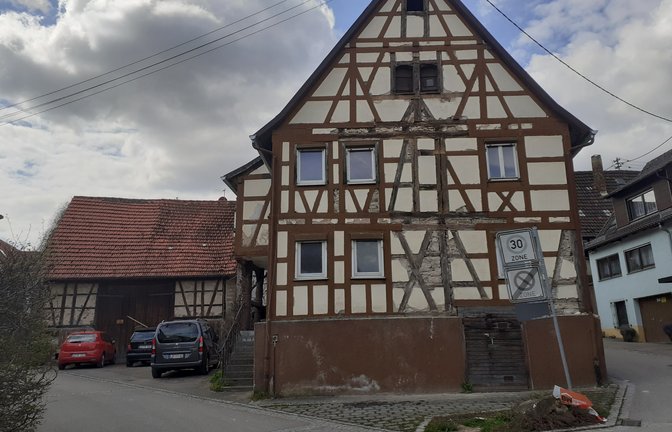 Der Umbau des Fachwerkhauses in ein modernes Wohngebäude stellt die Planer vor einige Herausforderungen. Archivfoto: Glemser