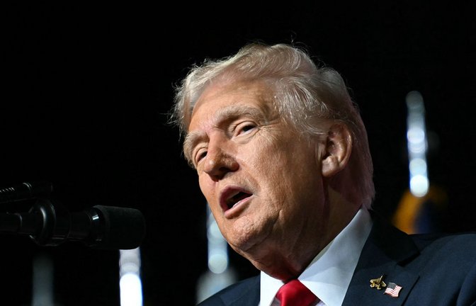 US-Präsident Donald Trump reist am Sonntag in nach Israel. (Archivbild)<span class='image-autor'>Foto: AFP/JIM WATSON</span>