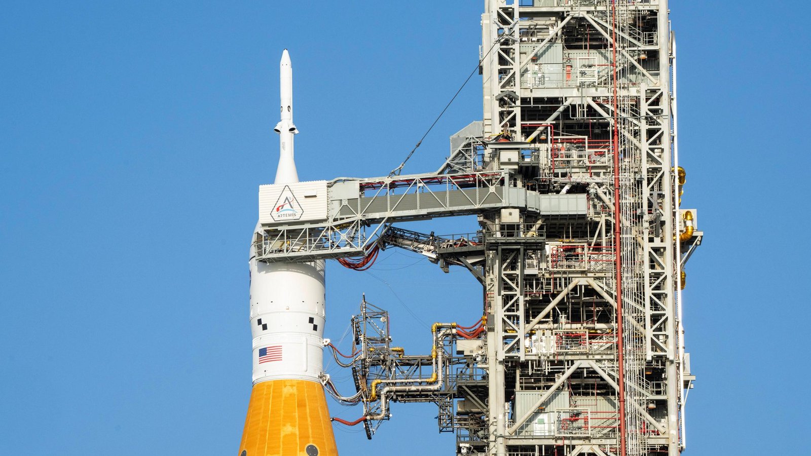 Erfahren Sie alles über die Artemis-2-Mission der NASA: Startzeit, Livestream und die Bedeutung der historischen Mondmission.Foto: IMAGO / UPI Photo