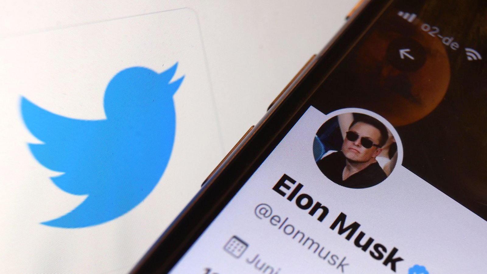 Elon Musk verfolgt den angestrebten Kauf von Twitter erst mal nicht weiter.Foto: Karl-Josef Hildenbrand/dpa