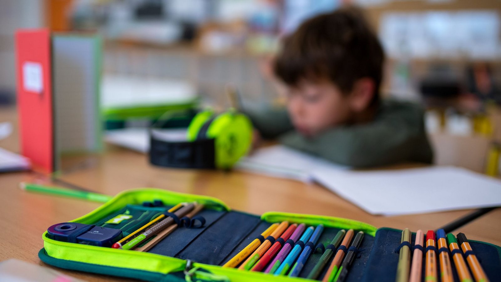 Vor kurzem haben alle Viertklässler an staatlichen Schulen den neuen Kompetenztest zum ersten Mal geschrieben.Foto: dpa/S. Hoppe Vor kurzem haben alle Viertklässler an staatlichen Schulen den neuen Kompetenztest zum ersten Mal geschrieben.Foto: dpa/S. Hoppe