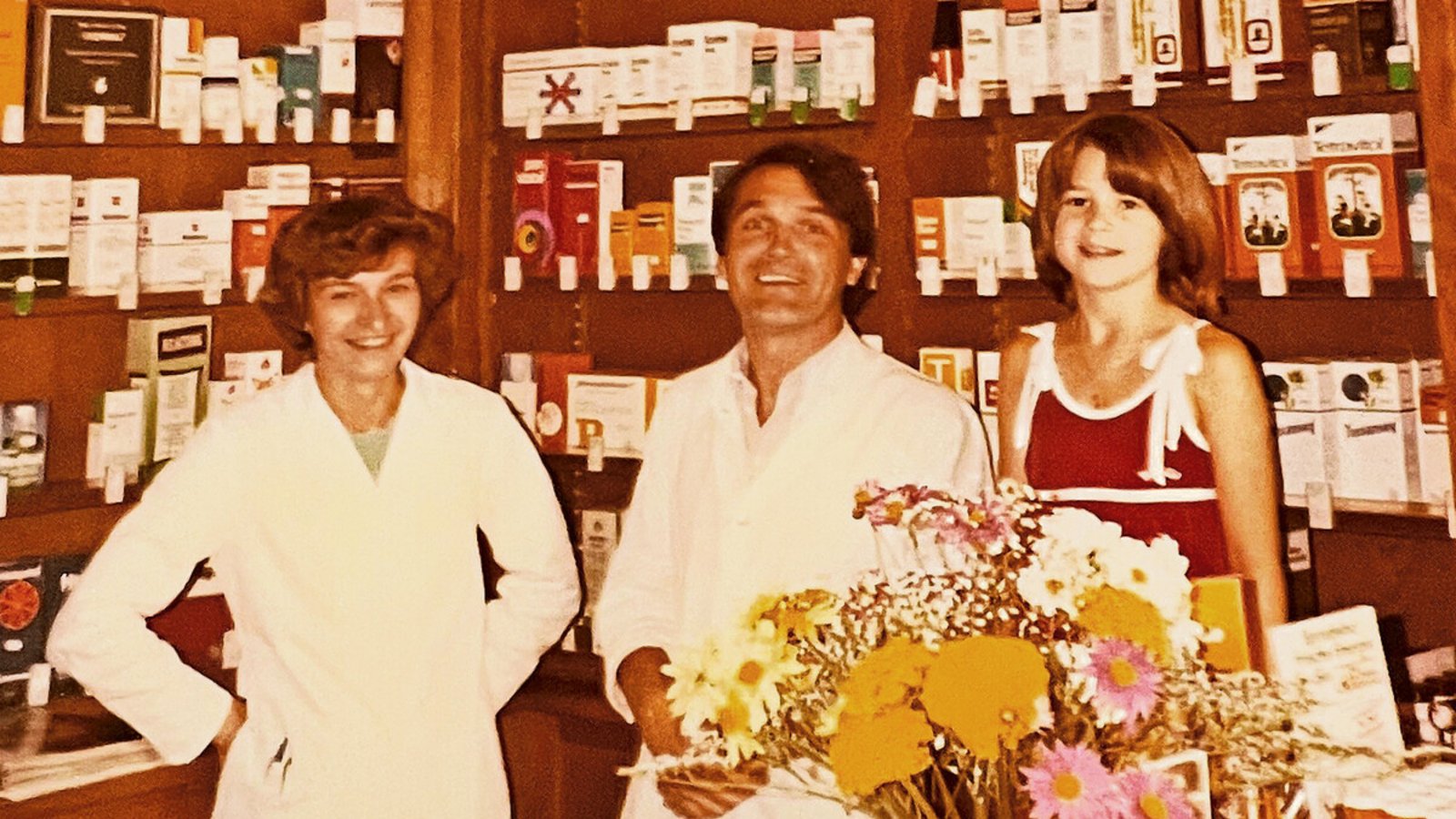 In der Apotheke finden sich zahlreiche Fotos aus vergangenen Zeiten wie dieses hier.Foto: In der Apotheke finden sich zahlreiche Fotos aus vergangenen Zeiten wie dieses hier.Foto: 