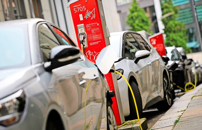 Ladesäulen sind grundlegend für den Ausbau der E-Mobilität.<span class='image-autor'>Foto: picture alliance/dpa</span>