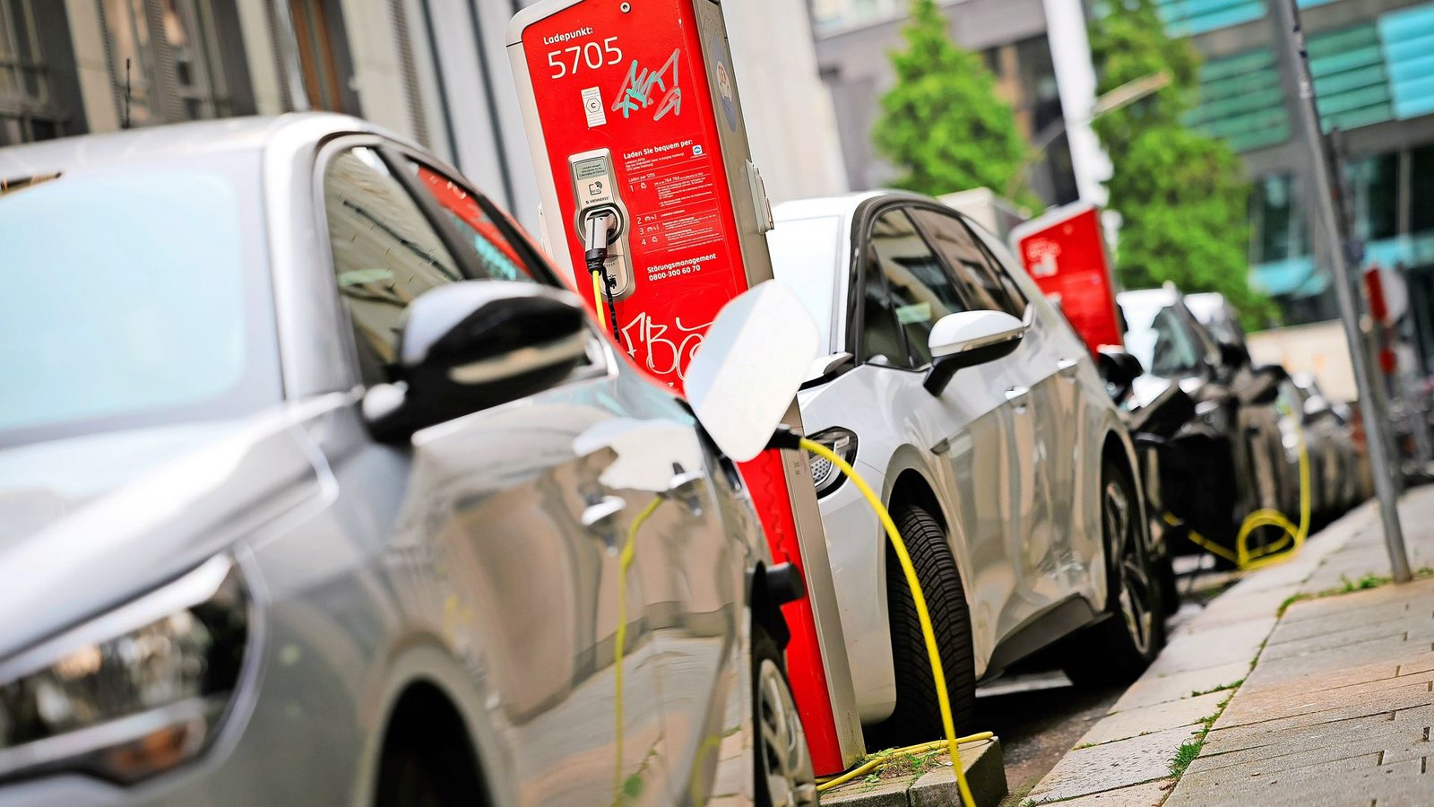 Ladesäulen sind grundlegend für den Ausbau der E-Mobilität.Foto: picture alliance/dpa Ladesäulen sind grundlegend für den Ausbau der E-Mobilität.Foto: picture alliance/dpa