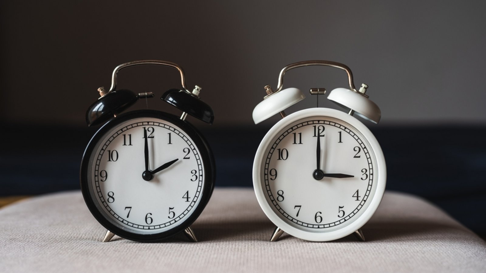 Viele Bürger sind genervt von der Zeitumstellung.Foto: Robert Petrovic / shutterstock.com Viele Bürger sind genervt von der Zeitumstellung.Foto: Robert Petrovic / shutterstock.com