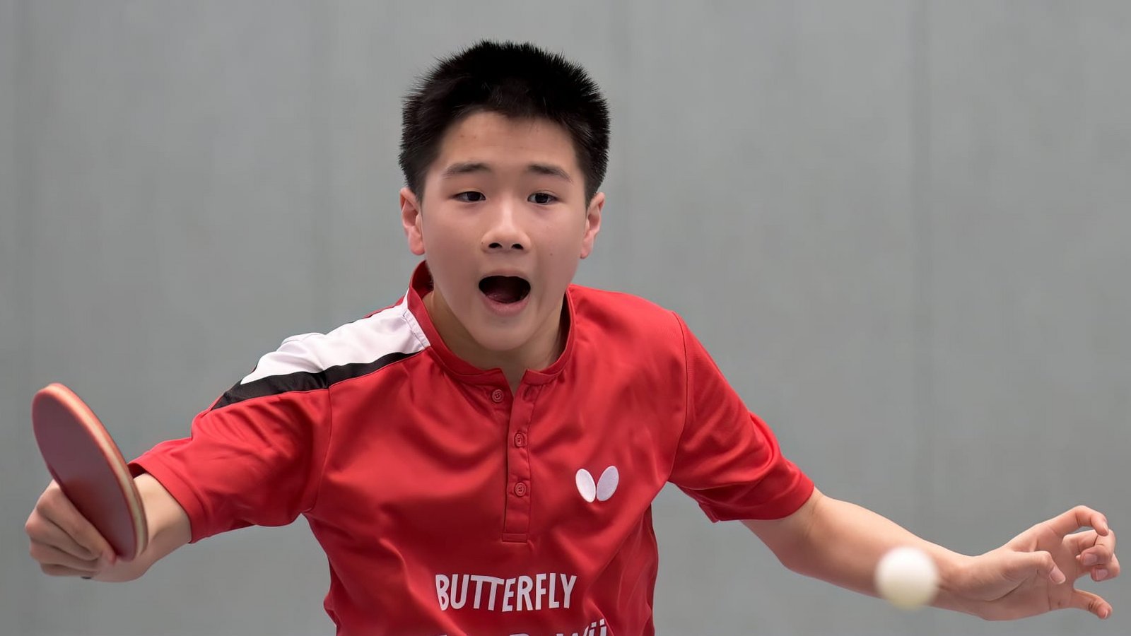 Der Bietigheimer Tien Nghia Phong erspielt sich bei der deutschen Meisterschaft in Erfurt die Goldmedaille im Mixed-Wettbewerb. Foto: privat Der Bietigheimer Tien Nghia Phong erspielt sich bei der deutschen Meisterschaft in Erfurt die Goldmedaille im Mixed-Wettbewerb. Foto: privat