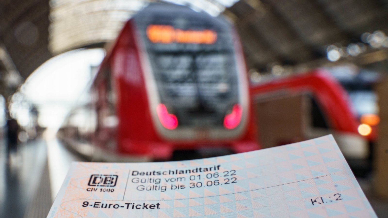 Vor allem für den Freizeitverkehr haben viele Menschen das 9-Euro-Ticket genutzt.  Foto: dpa