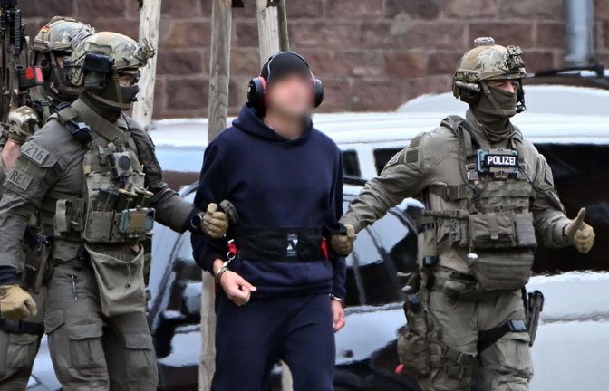 Anschlag auf Befehl aus Kiew? Im November des vergangenen Jahres wurde Serhij K., der mögliche Anführer der Nord-Stream Attentäter, zur Haftprüfung am Bundesgerichtshof nach Karlsruhe gebracht.<span class='image-autor'>Uli Deck/dpa</span>