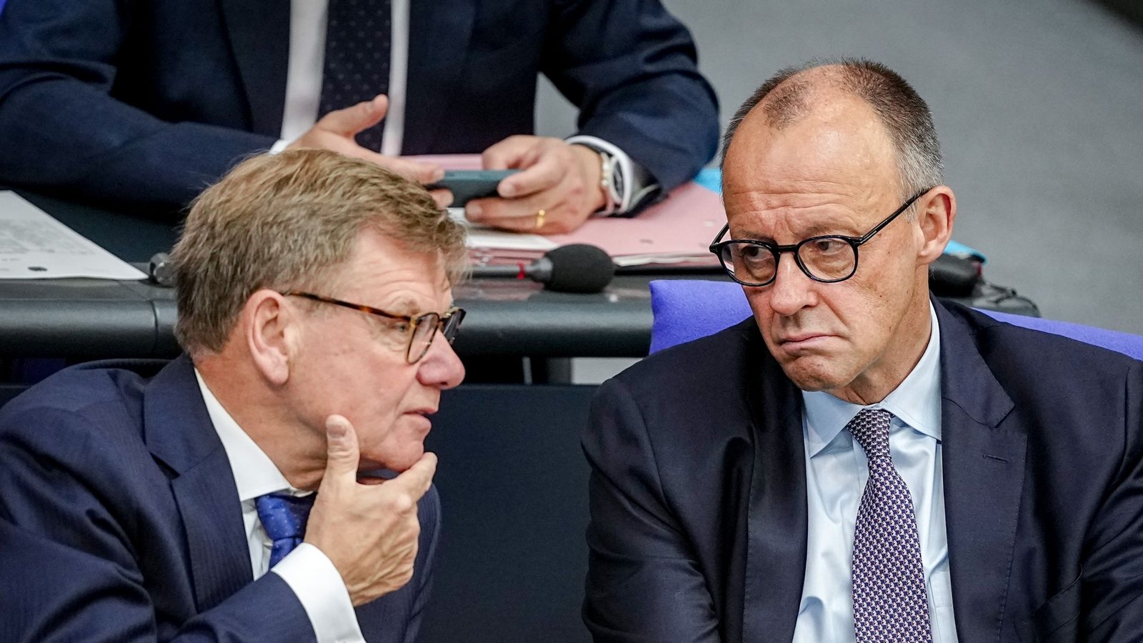 Wadephul und Merz müssen für das UN-Debakel geradestehen. (Archivbild)Foto: Kay Nietfeld/dpa