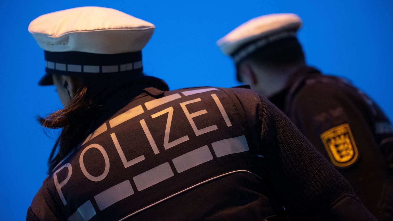 Die Bundespolizei hat am Autobahngrenzübergang im Kreis Lörrach einen mit Haftbefehl gesuchten Mann gefasst (Symbolbild).Foto: Marijan Murat/dpa