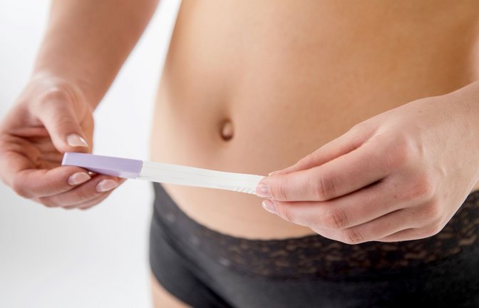In den ersten drei Monaten einer Schwangerschaft kann eine Infektion mit Ringelröteln für das Ungeborene gefährlich werden.<span class='image-autor'>Foto: picture alliance/dpa/dpa-tmn/Christin Klose</span>