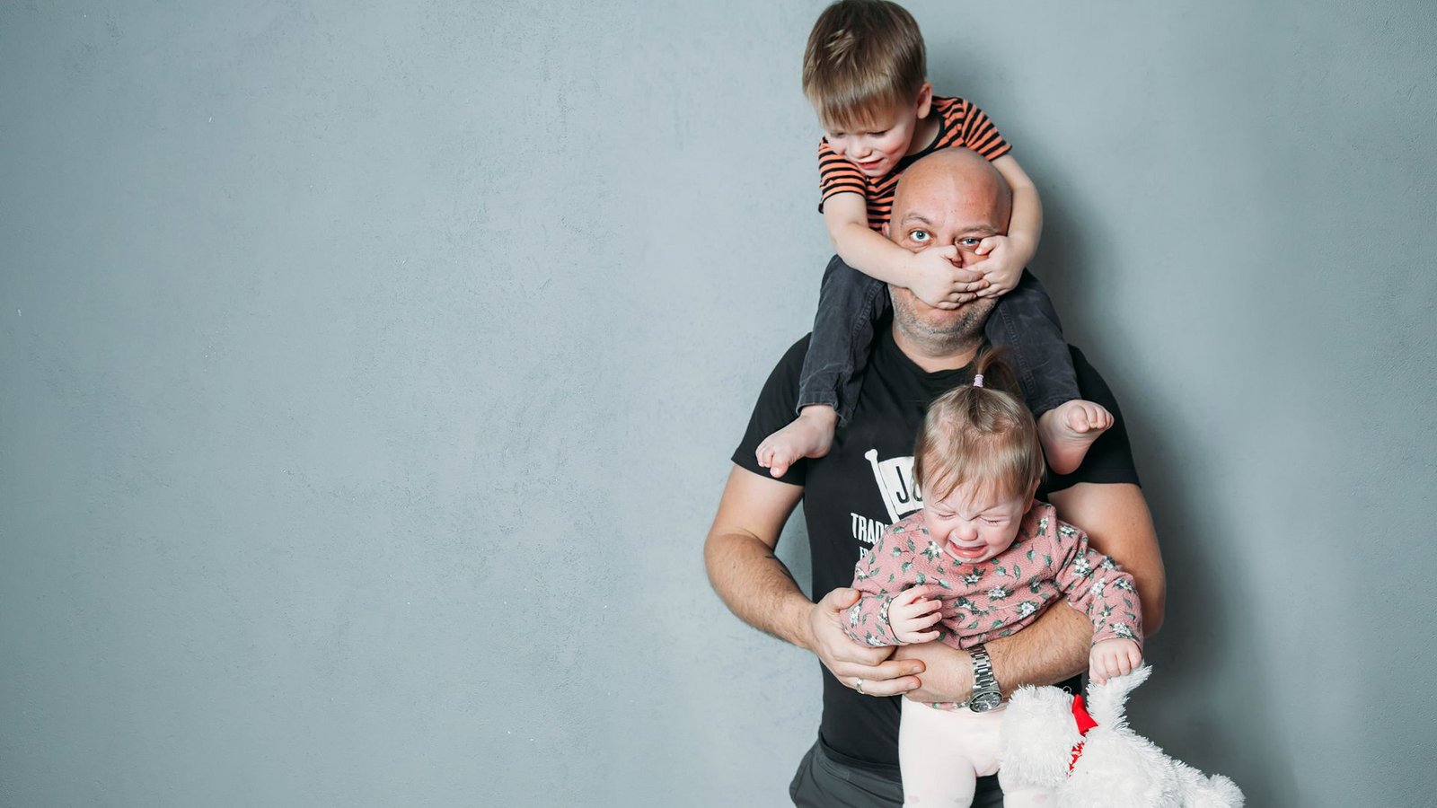 Fürsorge ist wichtig, aber in welchen Situationen sollten Eltern einen Gang herunterschalten?Foto: Adobe Stock/Olga