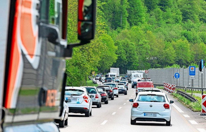 Dauerbaustelle am alten Albaufstieg der A8.<span class='image-autor'>Foto: Markus Sontheimer</span>