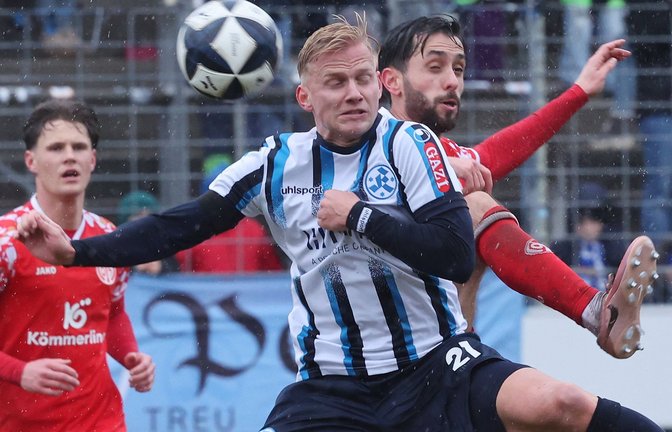 Per Lockl und die Kickers müssen am Samstag in Offenbach ran.<span class='image-autor'>Foto: Pressefoto Baumann</span>