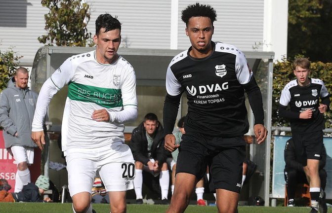 Ein Traumtor von Timo Dekorsy (re.) eröffnete die Aufholjagd für den TSV Weissach - für einen Punktgewinn gegen den FC Gerlingen reichte es jedoch nicht mehr.<span class='image-autor'>Andreas Gorr</span>