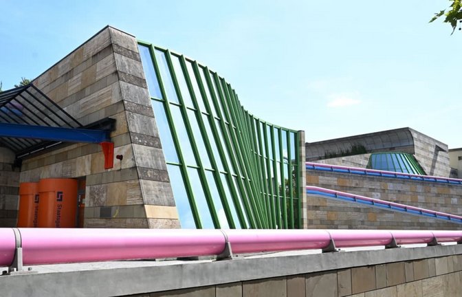 Die Neue Staatsgalerie in Stuttgart kommt in die Jahre. Der Unterhalt ist teuer. Der Landesrechnungshof findet, die Landesmuseen in Baden-Württemberg verkauften sich unter Wert. Sie seien attraktiv, deshalb könnten auch höhere Eintrittsgelder genommen werden.<span class='image-autor'>Bernd Weißbrod/dpa</span>