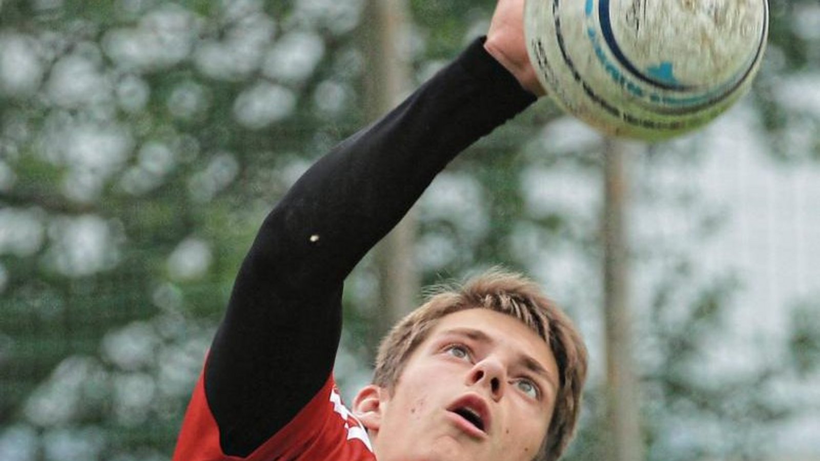 Jakob Kilpper hat den Wechsel in die Abwehr gut gemeistert. „Er spielt fast fehlerfrei“, lobt Kolja Meyer, sein Trainer beim TV Vaihingen. „Abgerundet wird die Sache dadurch, dass er auch mal einen Schlag machen kann.“ Foto: Archiv/Nachreiner Jakob Kilpper hat den Wechsel in die Abwehr gut gemeistert. „Er spielt fast fehlerfrei“, lobt Kolja Meyer, sein Trainer beim TV Vaihingen. „Abgerundet wird die Sache dadurch, dass er auch mal einen Schlag machen kann.“ Foto: Archiv/Nachreiner