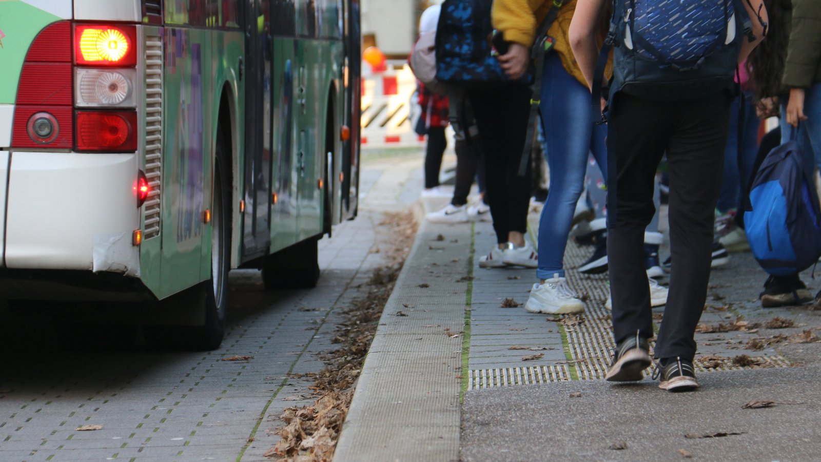 Sonderbusse fahren Markgröningen an. Archivfoto: Rücker/VKZ