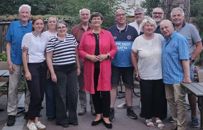 Die neue Calwer SPD-Chefin Saskia Esken inmitten ihres Vorstandsteams<span class='image-autor'>SPD-Ortsverein Calw</span>