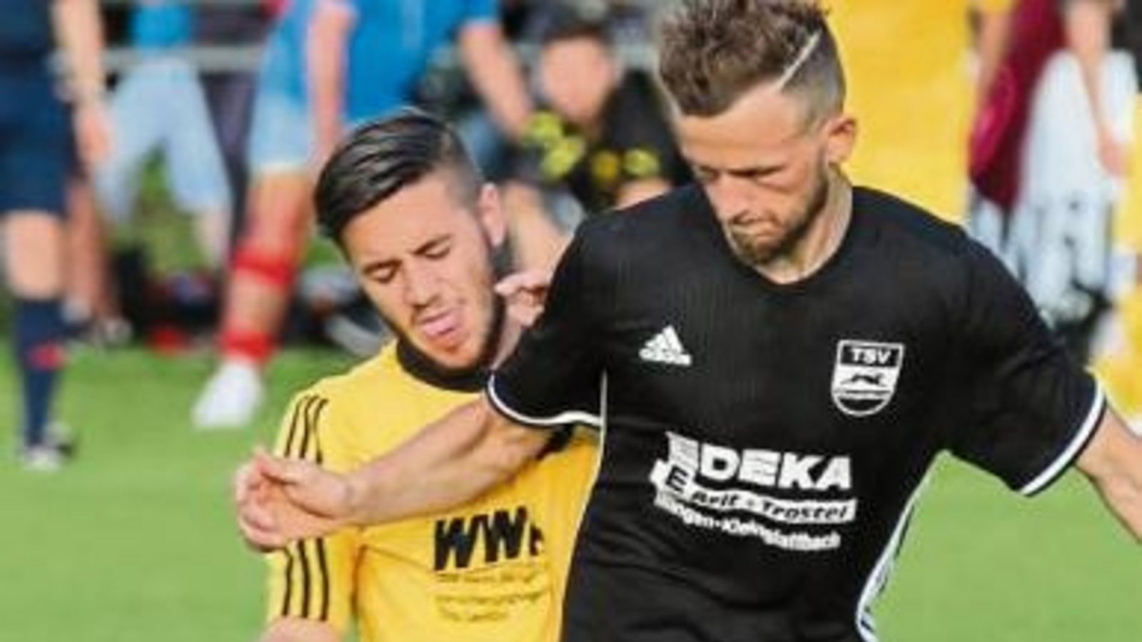 Nikola Ristomanov (links) wird in seinem ersten Pflichtspiel für den SV Riet mit seiner Vergangenheit konfrontiert. Er trifft auf seinen Ex-Verein TSV Nussdorf. Foto: Nachreiner Nikola Ristomanov (links) wird in seinem ersten Pflichtspiel für den SV Riet mit seiner Vergangenheit konfrontiert. Er trifft auf seinen Ex-Verein TSV Nussdorf. Foto: Nachreiner