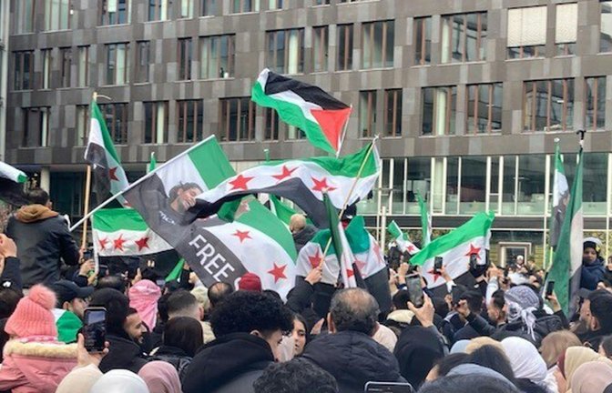 In Stuttgart: Syrer feiern am vergangenen Wochenende den Umsturz in ihrem Heimatland.<span class='image-autor'>Foto: STZN/Forstbauer</span>