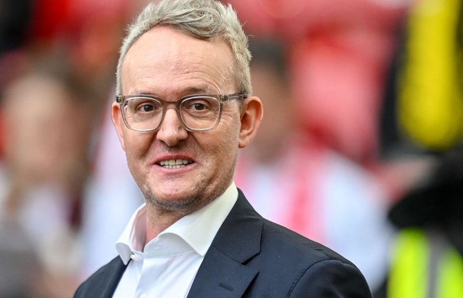 VfB-Chef Alexander Wehrle blickt trotz der Krise der Autoindustrie positiv in die Zukunft.<span class='image-autor'>Harry Langer/dpa</span>