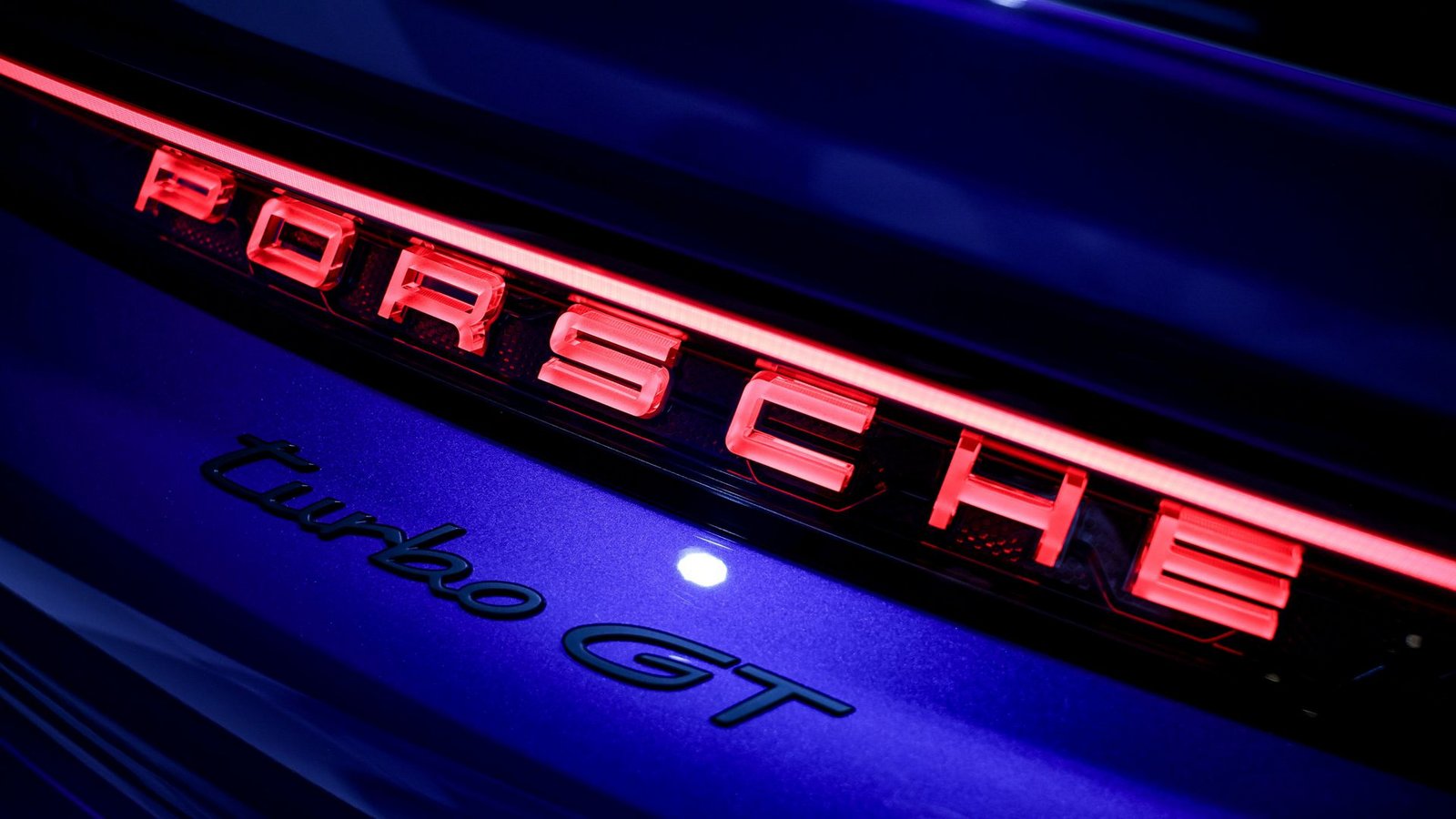 Porsche ist wegen der Erneuerung mehrerer Modelle deutlich schwächer ins neue Jahr gestartet.Foto: dpa/Jan Woitas