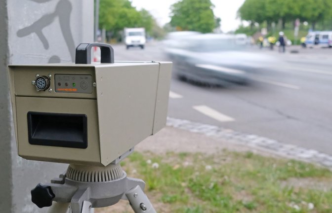 Achtung, aller Orten werden die Radarfallen wieder aufgestellt und scharf geschaltet.<span class='image-autor'>Foto: Sebastian Willnow/dpa</span>