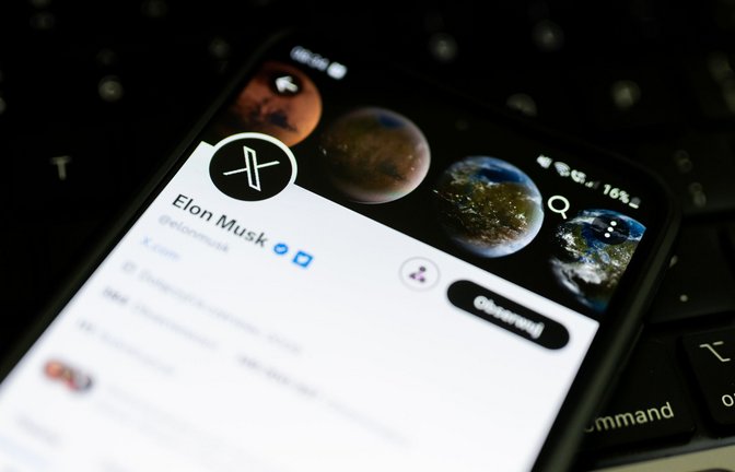 So sieht das Profil von Elon Musk aus.<span class='image-autor'>Foto: dpa/Mateusz Slodkowski</span>