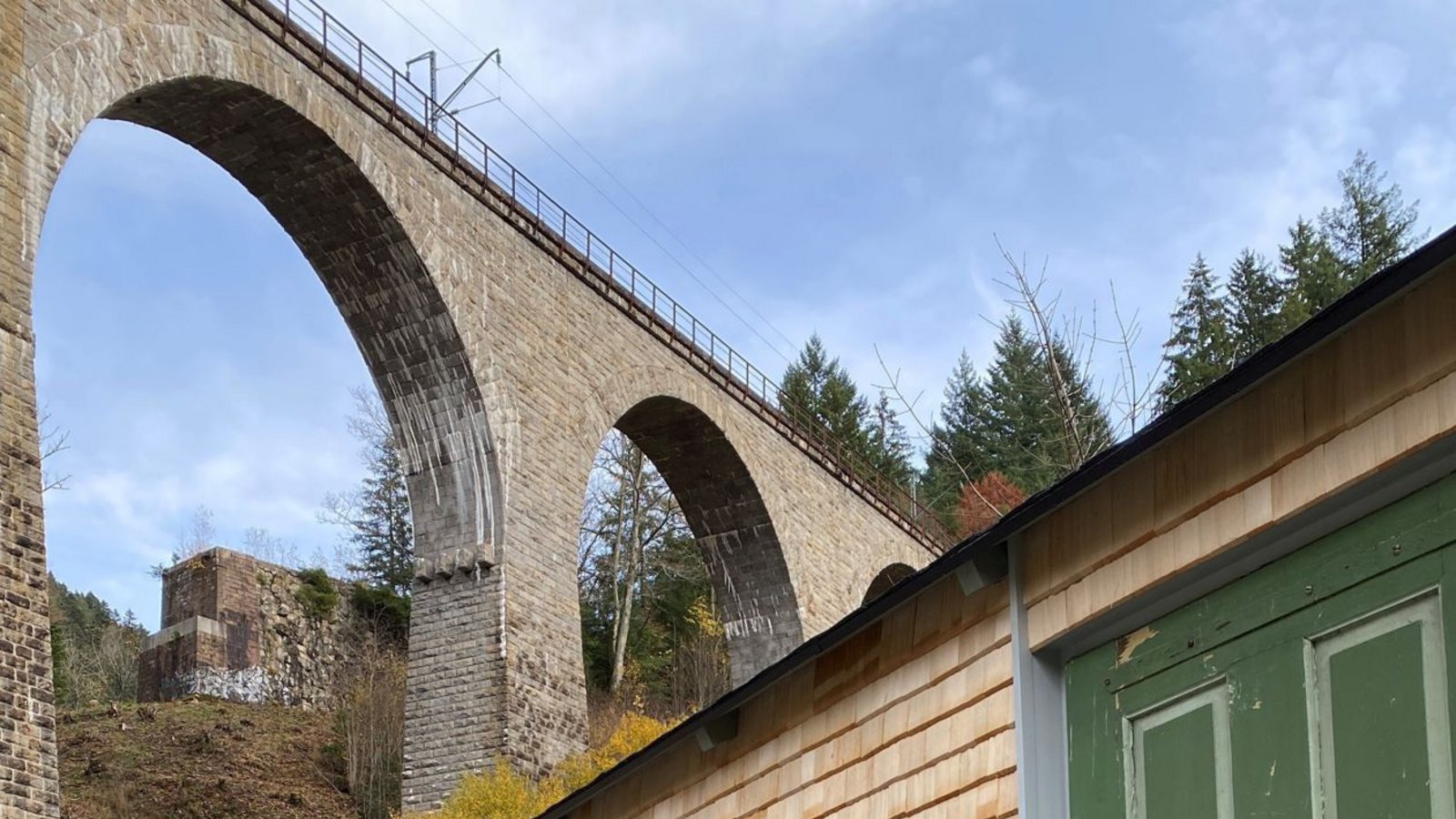 Die fahrbare Stube ist aus einem Bauwagen entstanden.Foto: Hochschwarzwald Tourismus Die fahrbare Stube ist aus einem Bauwagen entstanden.Foto: Hochschwarzwald Tourismus