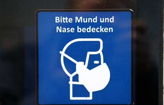Die Maskenpflicht in Arztpraxen ist bald Geschichte. (Symbolfoto)<span class='image-autor'>Foto: dpa/Bernd Wüstneck</span>