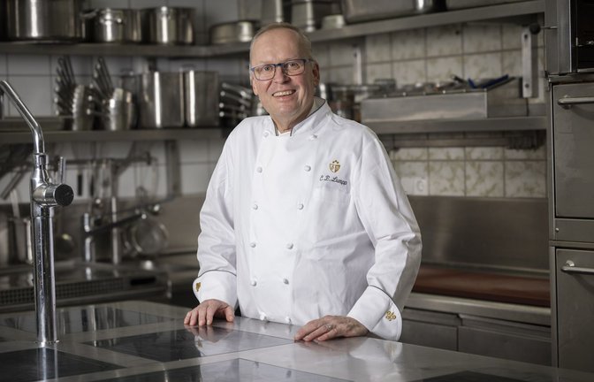 „Mentor Chef“ Claus-Peter Lumpp sorgt seit 18 Jahren dafür, dass das Restaurant im Hotel Bareiss seit 18 Jahre drei Sterne hat.<span class='image-autor'>Foto: Hotel Bareiss</span>