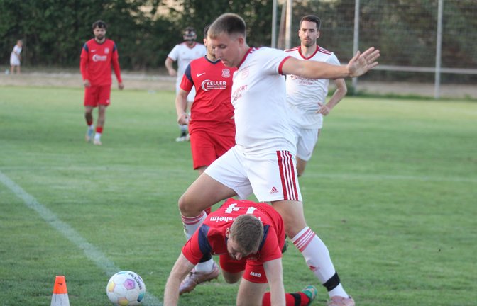 Florian Kuhnle (oben) hat mit dem TSV Großglattbach im Finale alles gegeben. <span class='image-autor'>Foto: Dittrich</span>