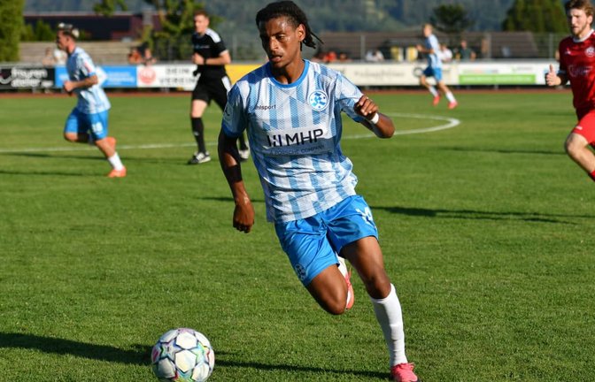 Melkamu Frauendorf spielte auf der Zehnerposition und schoss die Kickers mit 1:0 in Führung.<span class='image-autor'>IMAGO/Eibner</span>