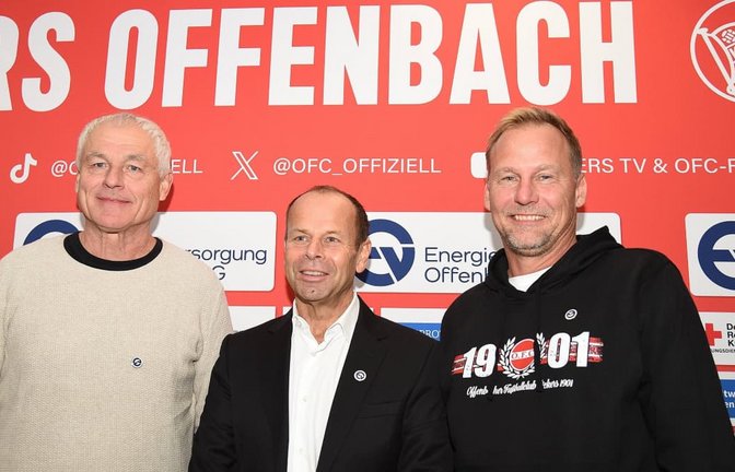 Arbeiten bei Regionalligist Kickers Offenbach eng zusammen: Koordinator Hans Jürgen Boysen, Präsident Joachim Wagner, Sport-Geschäftsführer Martin Pieckenhagen.<span class='image-autor'>IMAGO/Hartenfelser</span>