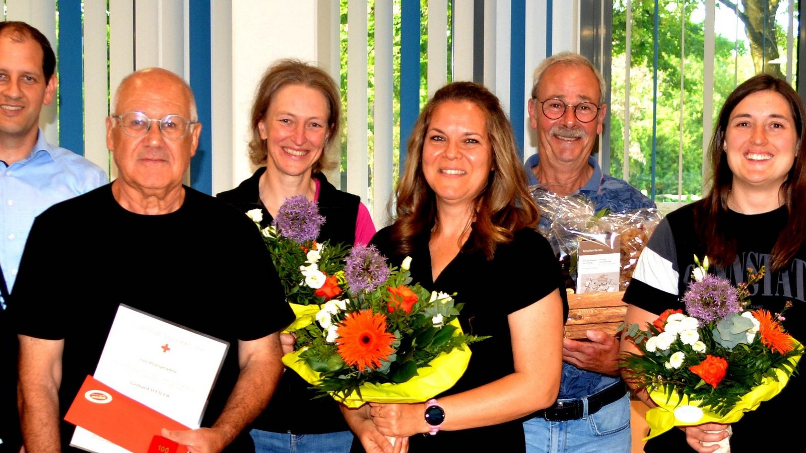 Die Geehrten mit Bürgermeister Armin Pioch. Foto: Stahlfeld