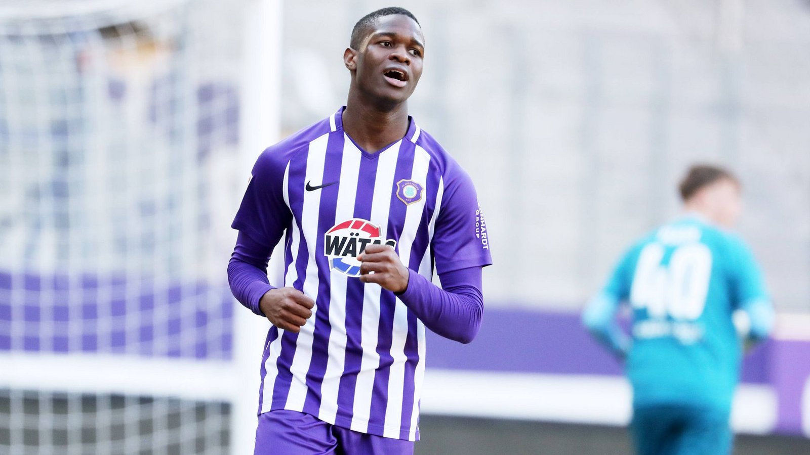 Abdoulie Mboob (hier als Probespieler im Dress des FC Erzgebirge Aue) spielte zuletzt beim Oberligisten Türkischer SV Singen.Foto: IMAGO/Picture Point Abdoulie Mboob (hier als Probespieler im Dress des FC Erzgebirge Aue) spielte zuletzt beim Oberligisten Türkischer SV Singen.Foto: IMAGO/Picture Point