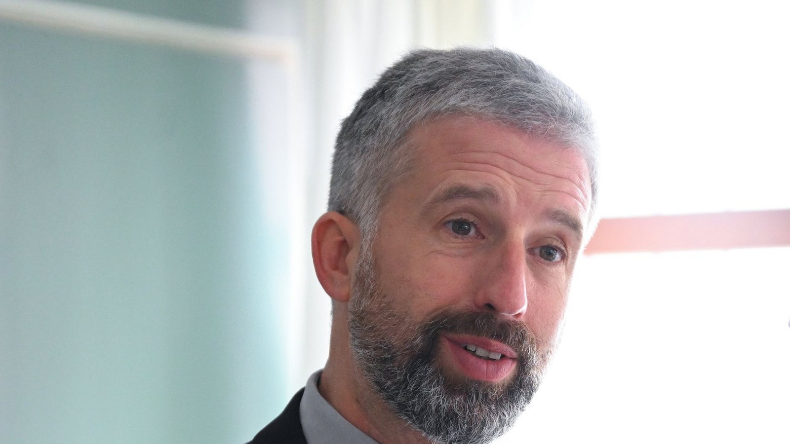 Boris Palmer blickt besorgt auf den Aufschwung der AfD in Deutschland.Foto: dpa/Bernd Weißbrod Boris Palmer blickt besorgt auf den Aufschwung der AfD in Deutschland.Foto: dpa/Bernd Weißbrod