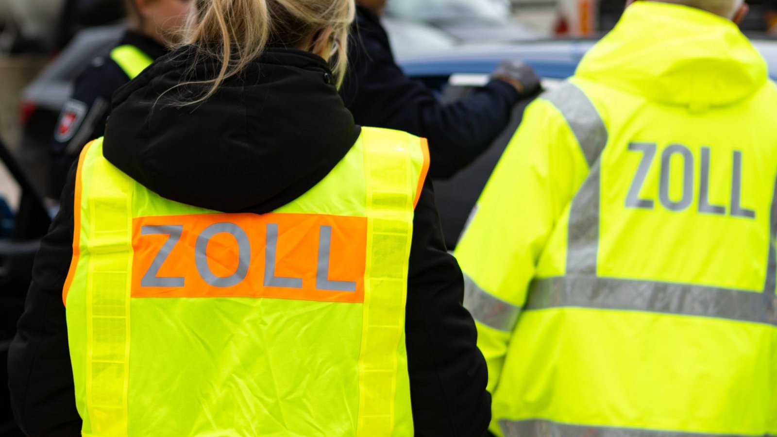 Der Zoll überprüft regelmäßig Unternehmen und befragt die Beschäftigten.Foto: Imago/ / Gelhot Der Zoll überprüft regelmäßig Unternehmen und befragt die Beschäftigten.Foto: Imago/ / Gelhot
